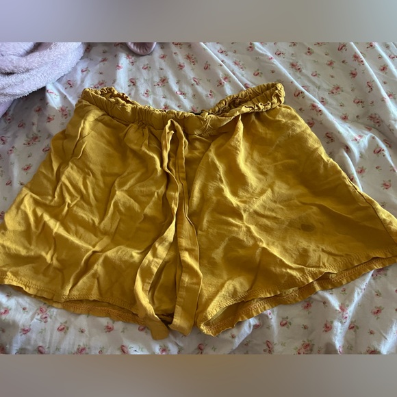 Orange rainbow shorts size large - Picture 1 of 4